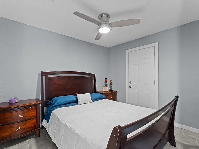 496 W Mohave St #1 — Photo 9