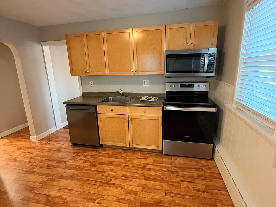 14 Cherry St #1