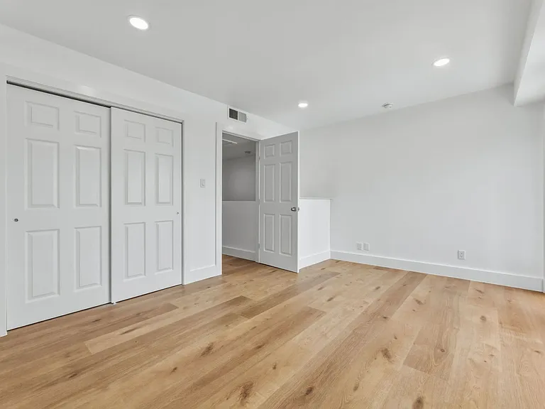 Littlefield Lofts — Photo 33