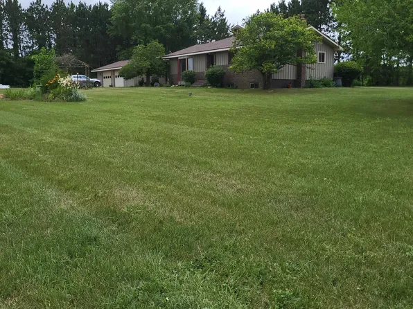E11616 N Reedsburg Rd, Baraboo, WI 53913