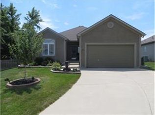 7609 NE 113th St, Kansas City, MO 64157
