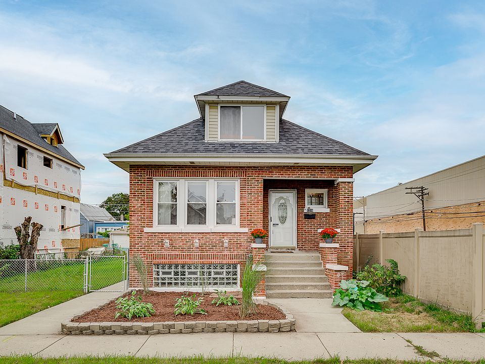1st image of 1216 Gunderson Ave