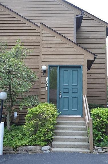 1st image of 9301 Hunters Creek Dr