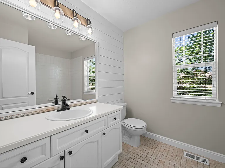 3741 Florentine Dr — Photo 8
