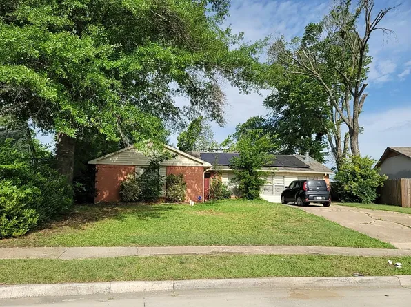 305 Starling Dr, Mesquite, TX 75149