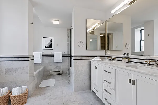 Rented by MNS | media 11