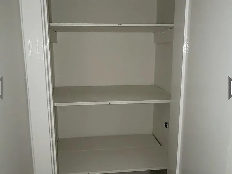 7806 Rosewood Ave — Photo 10