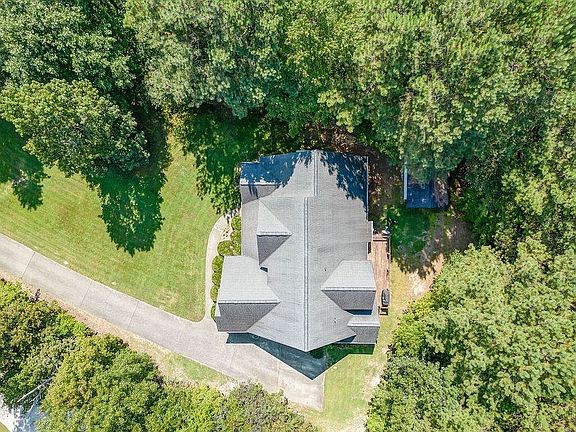 5th image of 1270 Percheron Dr NW
