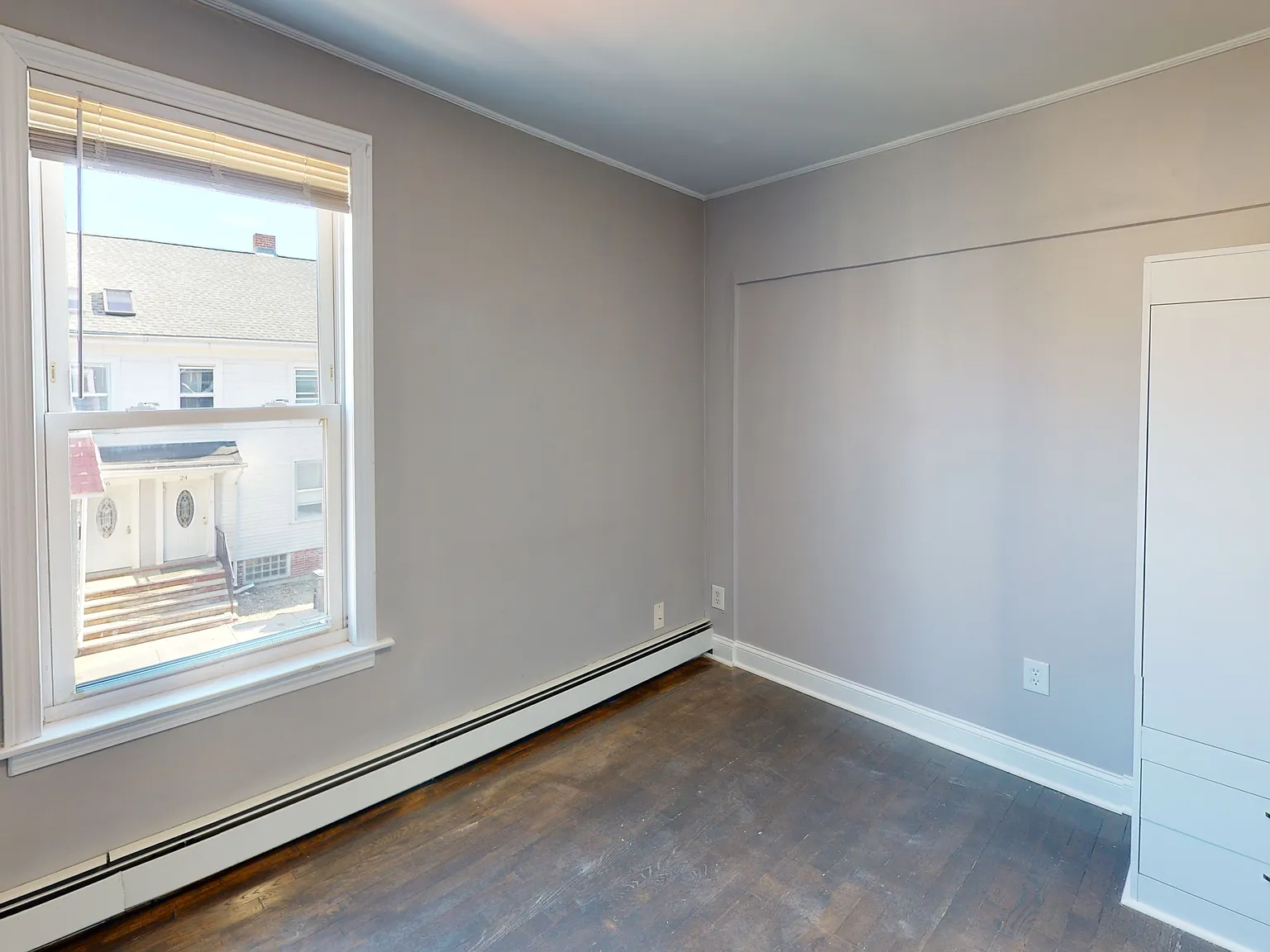 4 bed, $3,350 — Photo 4