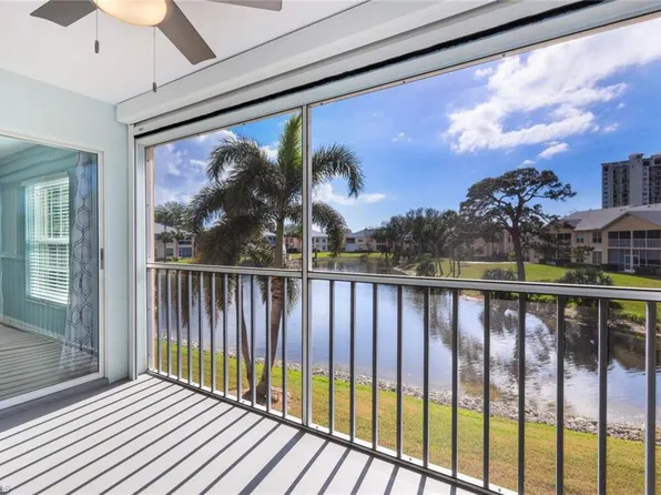 774 Wiggins Lake DR #203, NAPLES, FL 34110