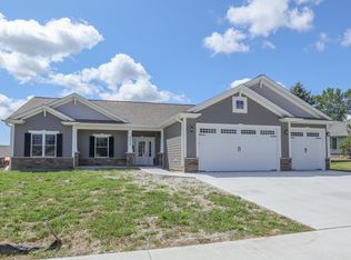 9459 Broadway Dr, Sturtevant, WI 53177