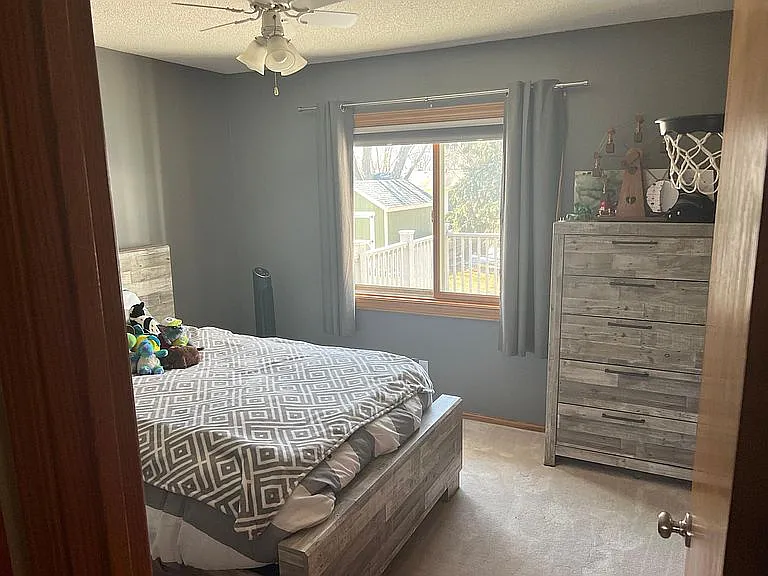 5041 Georgia Ln — Photo 9