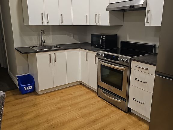 4th image of 13390 235th St #2