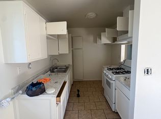 631 W Channel Islands Blvd #5, Oxnard, CA 93033