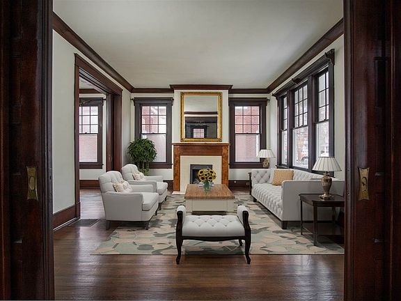 4th image of 134 Terrace Pl