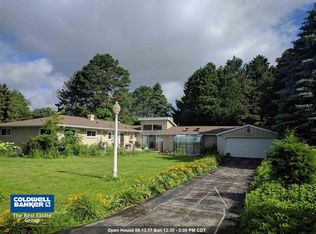 2590 Teakwood St, Appleton, WI 54915