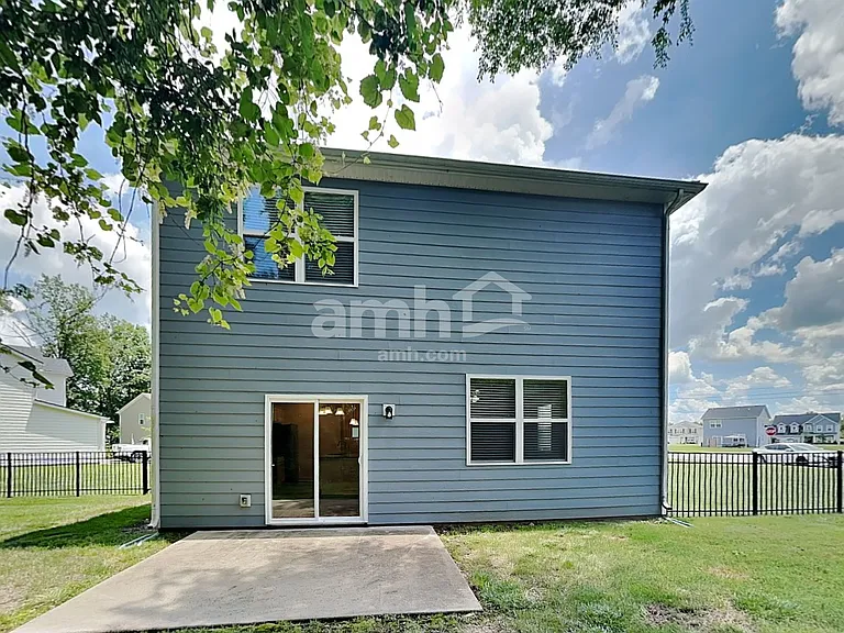 4805 Horatio Ct — Photo 21