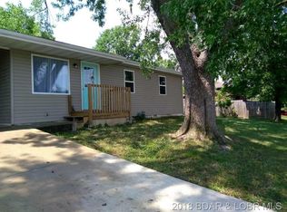2103 S Oak St, Eldon, MO 65026