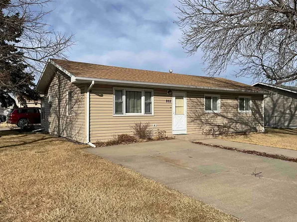 802 N Jackson Ave., North Platte, NE 69101