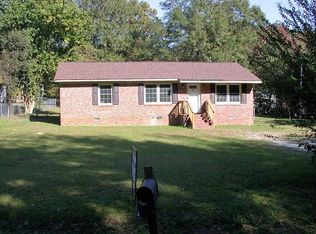 109 Earl Ct, Greenwood, SC 29649