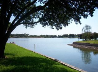 3704 Lake Vista Ct, Granbury, TX 76049