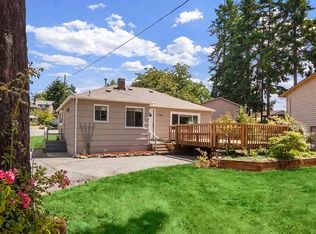 17509 71st Ave W, Edmonds, WA 98020