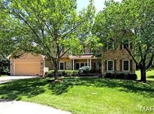 401 Forsheer Dr, Chesterfield, MO 63017