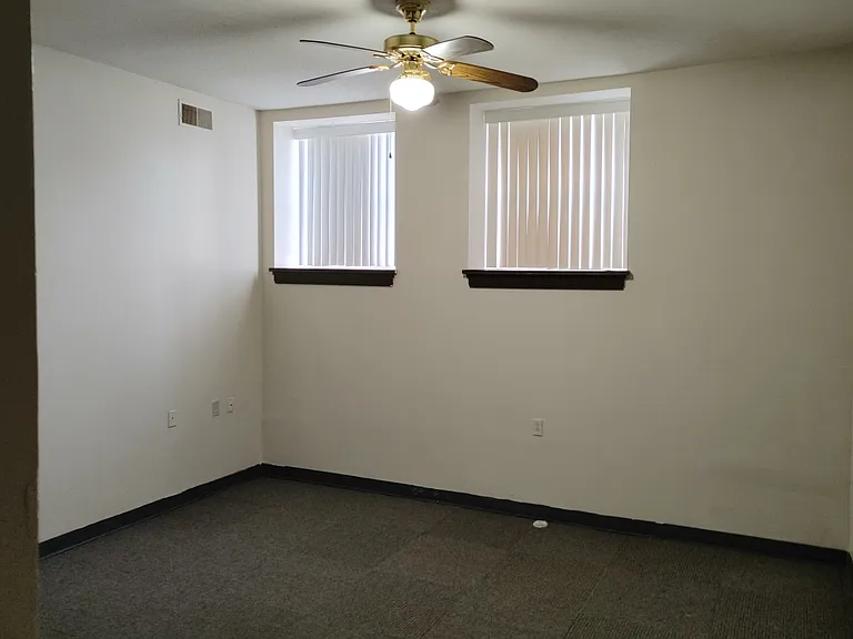 416 Sullivan Ave W #106 — Photo 4