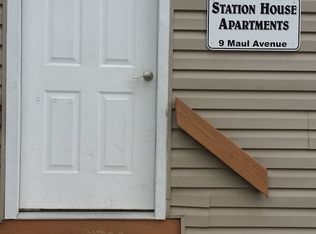 9 Maul Ave APT D, Felton, PA 17322