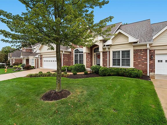 2nd image of 59 Picardy Hill Dr
