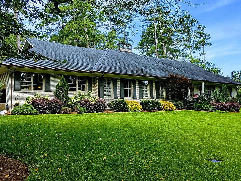 1st image of 377 Old Club Rd S