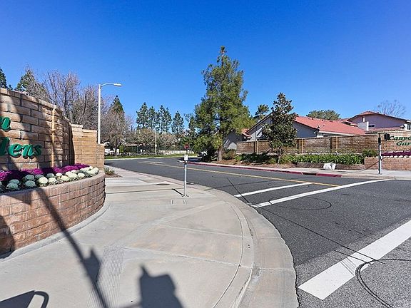 4th image of 15839 Rosehaven Ln