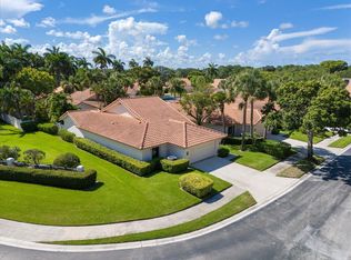 2646 Mohawk Cir, West Palm Beach, FL 33409