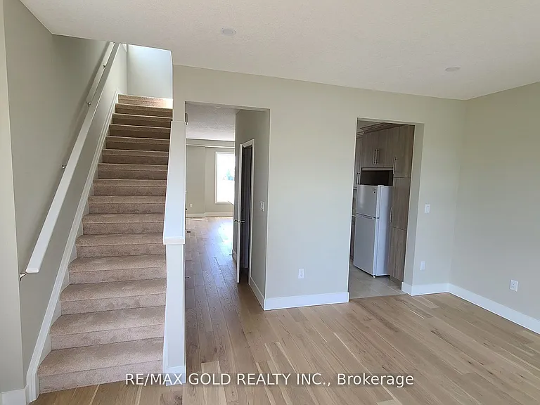 177 Edgevalley Rd #152 — Photo 16
