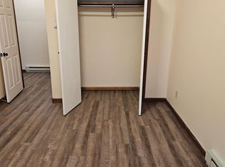 404 Union St APT 4, Schenectady, NY 12305