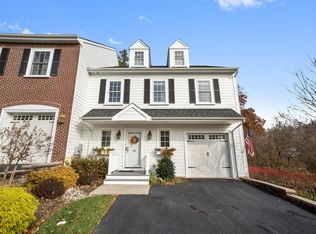 213 Phillips Mill Ln, Newark, DE 19711