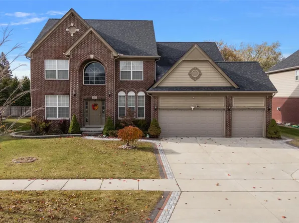 4095 Rockingham Dr, Troy, MI 48085