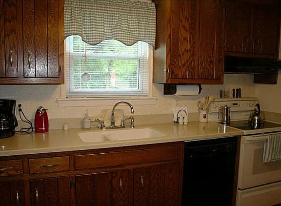 4th image of 143 Cremona Dr