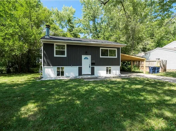 8708 E 96th St, Kansas City, MO 64134