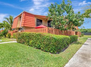 8329 Trent Ct APT C, Boca Raton, FL 33433