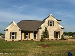 710 Lucas Ln, Hernando, MS 38632