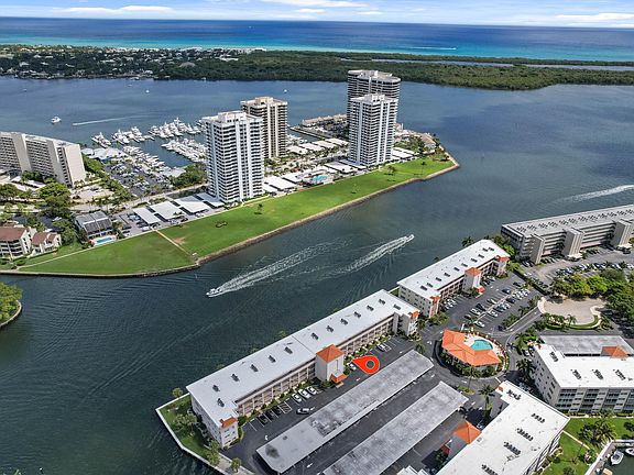 4th image of 20 Yacht Club Drive #108