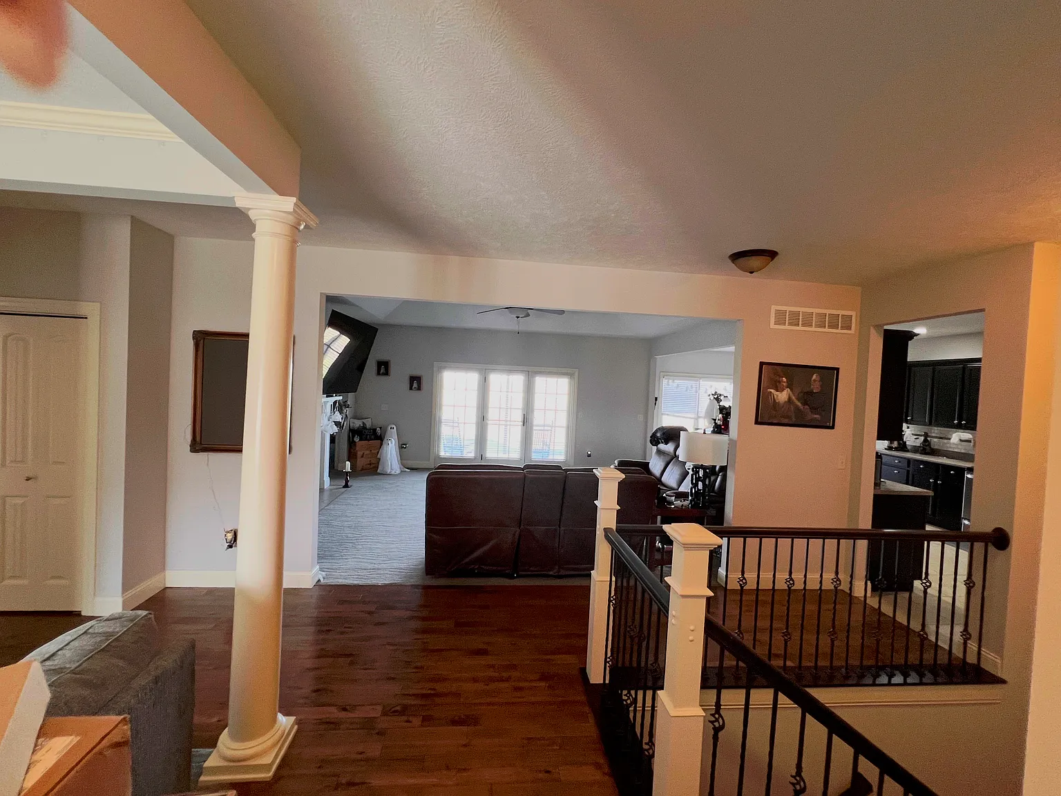 2 bed, 1810 sqft, $2,500 — Photo 4