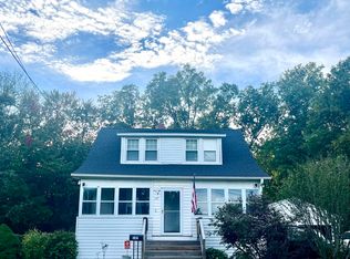 147 Hillcrest Avenue, Newington, CT 06111