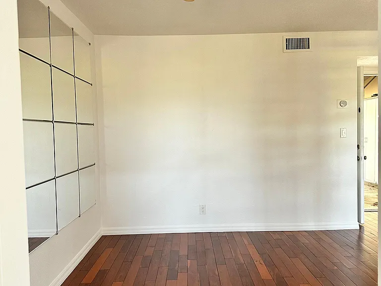 768 Fremont Villas — Photo 14