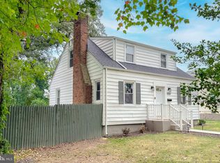 6704 Boxwood Dr, Suitland, MD 20746