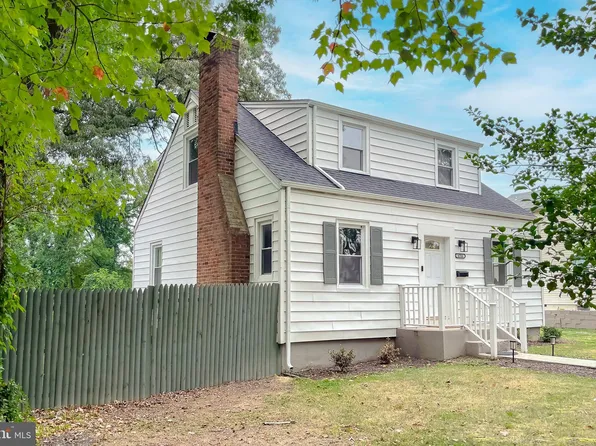 6704 Boxwood Dr, Suitland, MD 20746