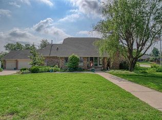4716 Westlakes Dr, Norman, OK 73072