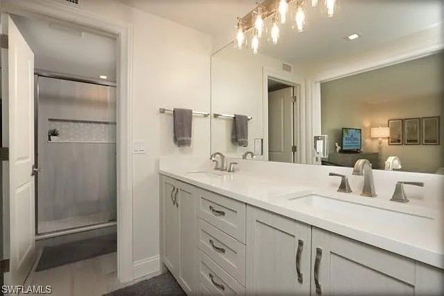 2850 Gulf Shore Blvd N #102 — Photo 16