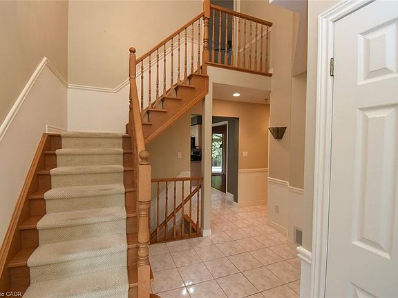 4th image of 715 Bateman Ct
